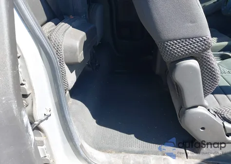 2008 Nissan Frontier Se z USA, uszkodzony, nr VIN 1N6AD06W78C424559